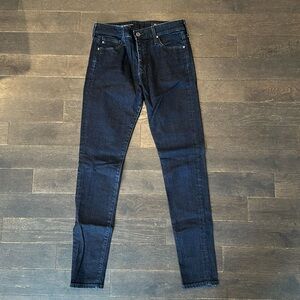 AG Jeans The Farrah Skinny in Size 28